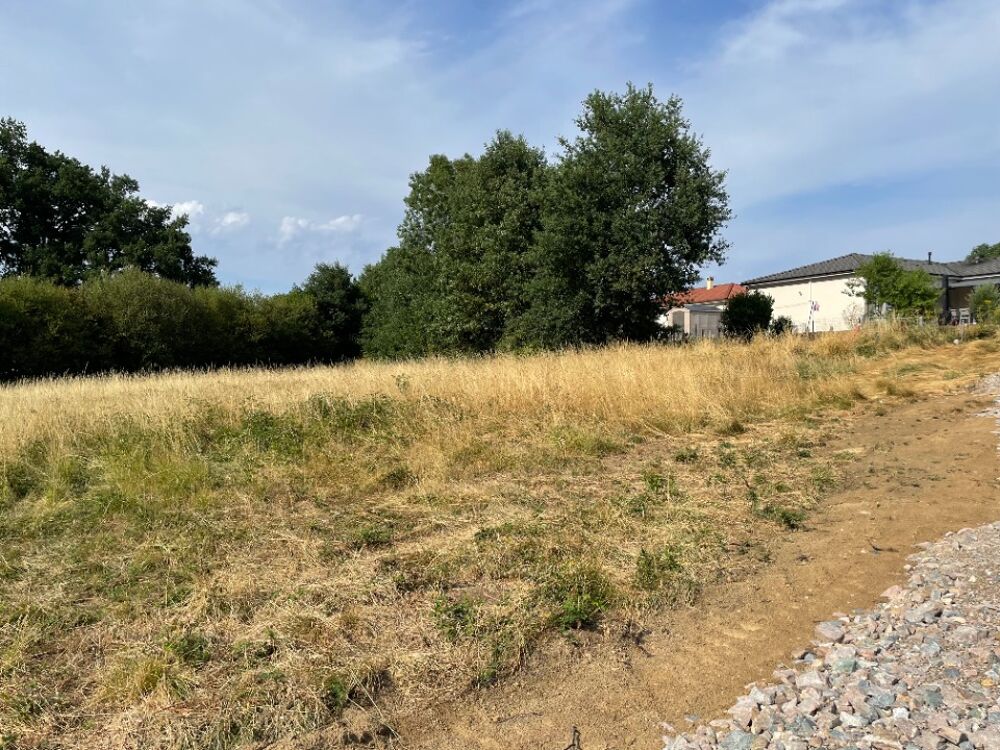 vente Terrain - 2380 m² Condat-sur-Vienne (87920)