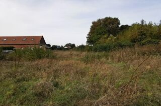  Terrain à vendre 946 m²