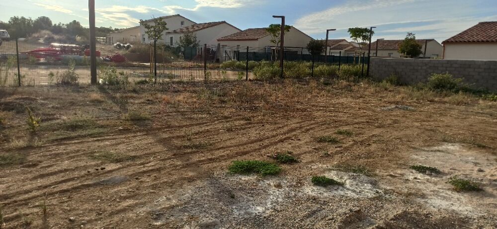 vente Terrain - 457 m² Pouzolles (34480)