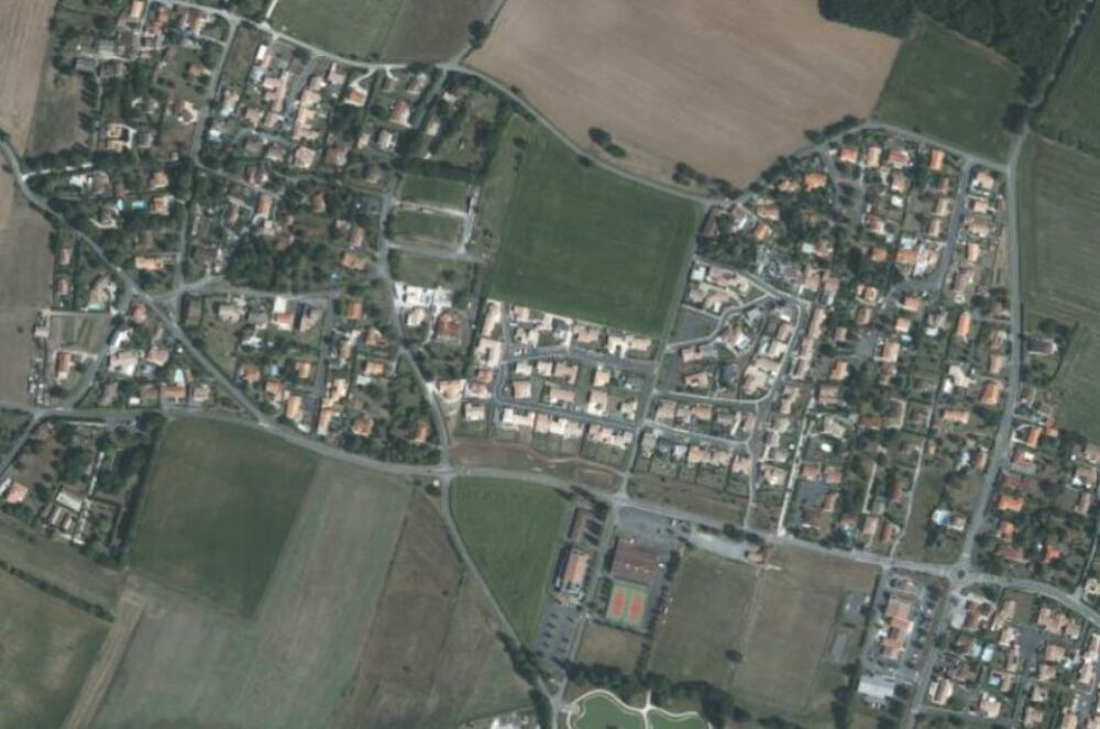 La Natimoon est un modèle de maison contemporaine à étag....