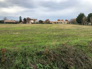  Terrain  vendre 704 m