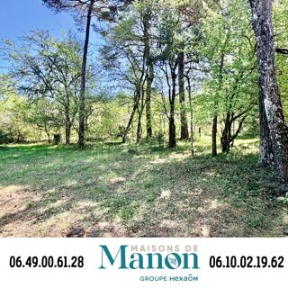  Terrain à vendre 739 m²