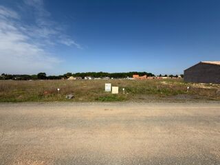  Terrain 394 m� Aiffres