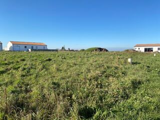  Terrain 321 m� Hiers-brouage