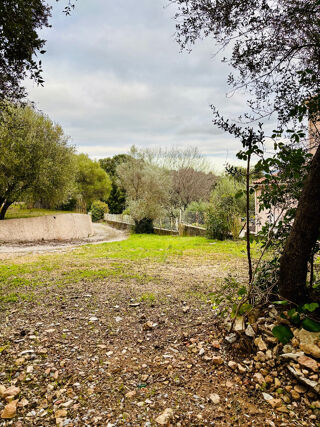  Terrain � vendre 715 m�