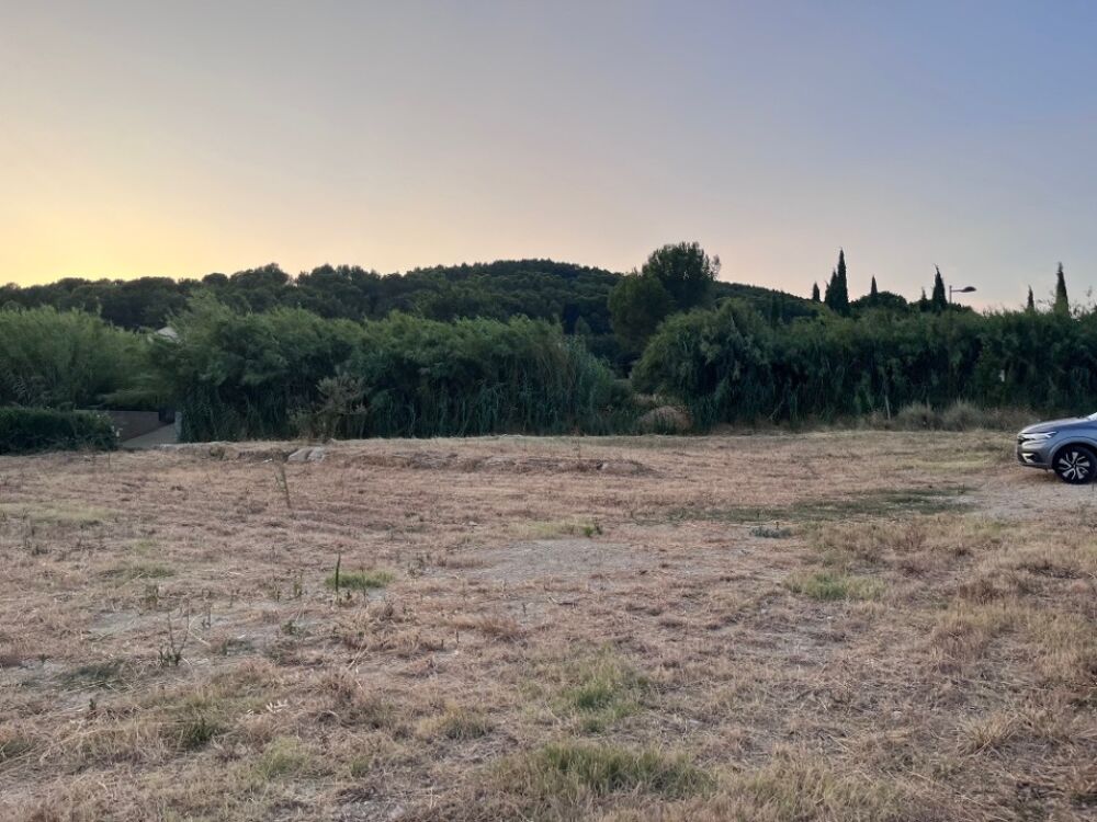vente Terrain - 496 m² Laudun-l'Ardoise (30290)