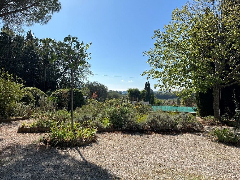 vente Terrain - 550 m Le Castellet (83330)