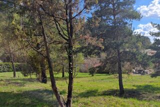  Terrain 830 m� Levens