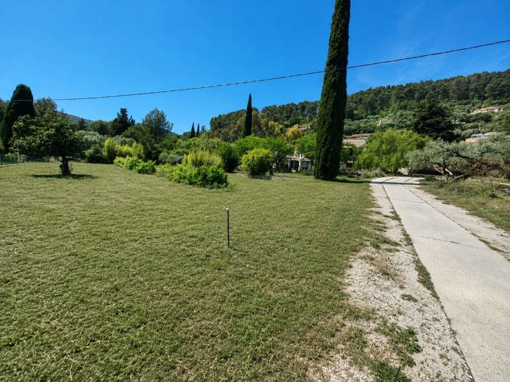 vente Terrain - 600 m² Solliès-Pont (83210)