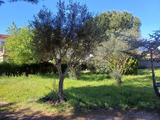  Terrain � vendre 700 m�