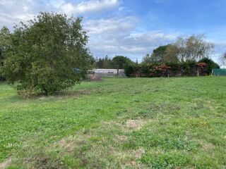  Terrain à vendre 876 m²