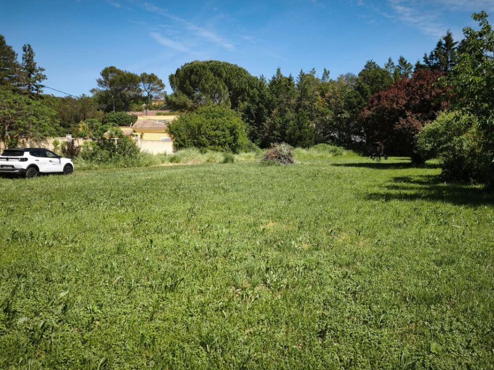 vente Terrain - 1540 m² Saint-Maximin-la-Sainte-Baume (83470)