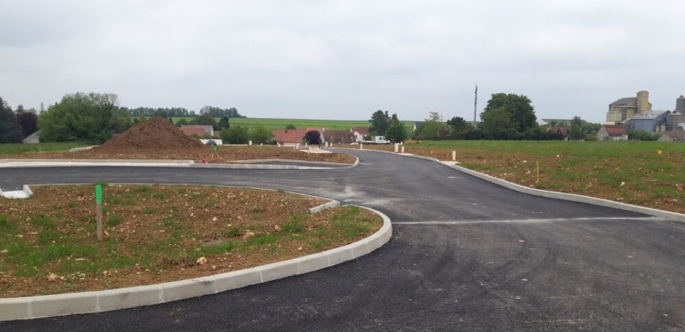 MAISON À CONSTRUIRE DE 80 M² PROCHE GARE À LES ESSARTS-L....