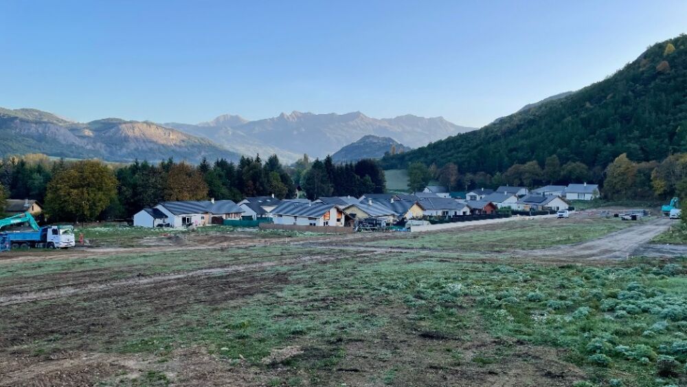 vente Terrain - 853 m² Saint-Étienne-le-Laus (05130)