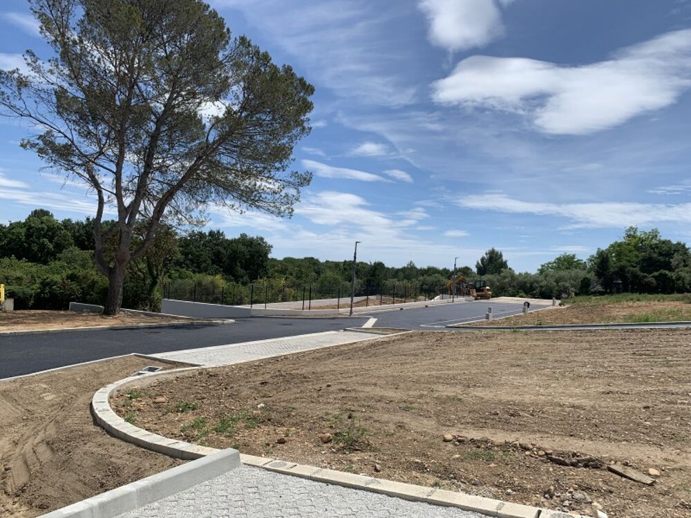 Maison ALICE de 110 m² proposée ici sur 424 m² de terrai....