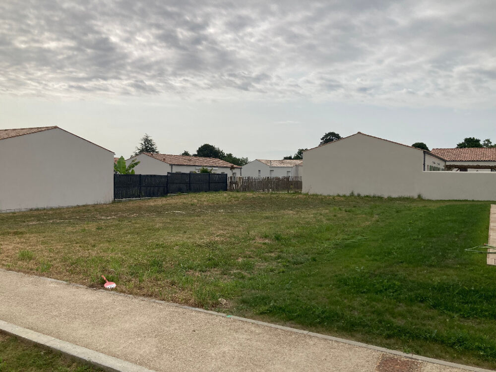 VENTE : maison F5 (100 m²) à Saintes PROCHE CENTRE-V....