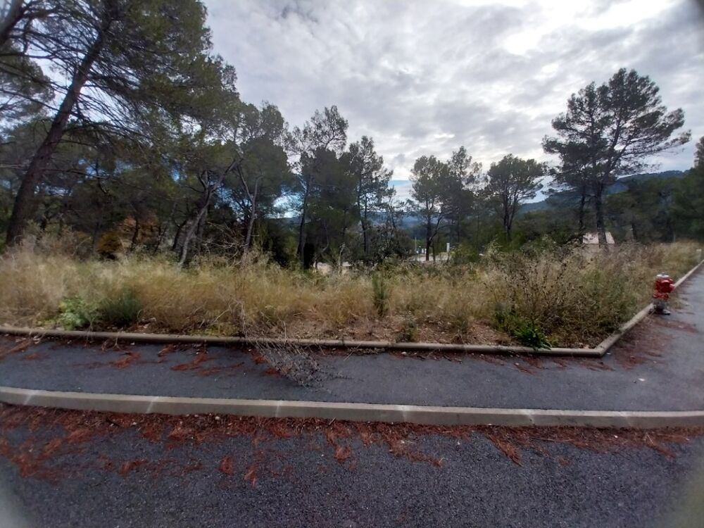 vente Terrain - 680 m² Salernes (83690)