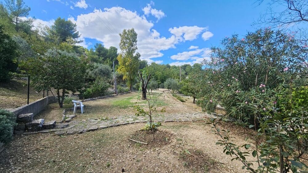 Châteauneuf-les-Martigues : maison de 5 pièces (100 m²) ....