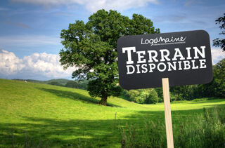  Terrain  vendre 700 m