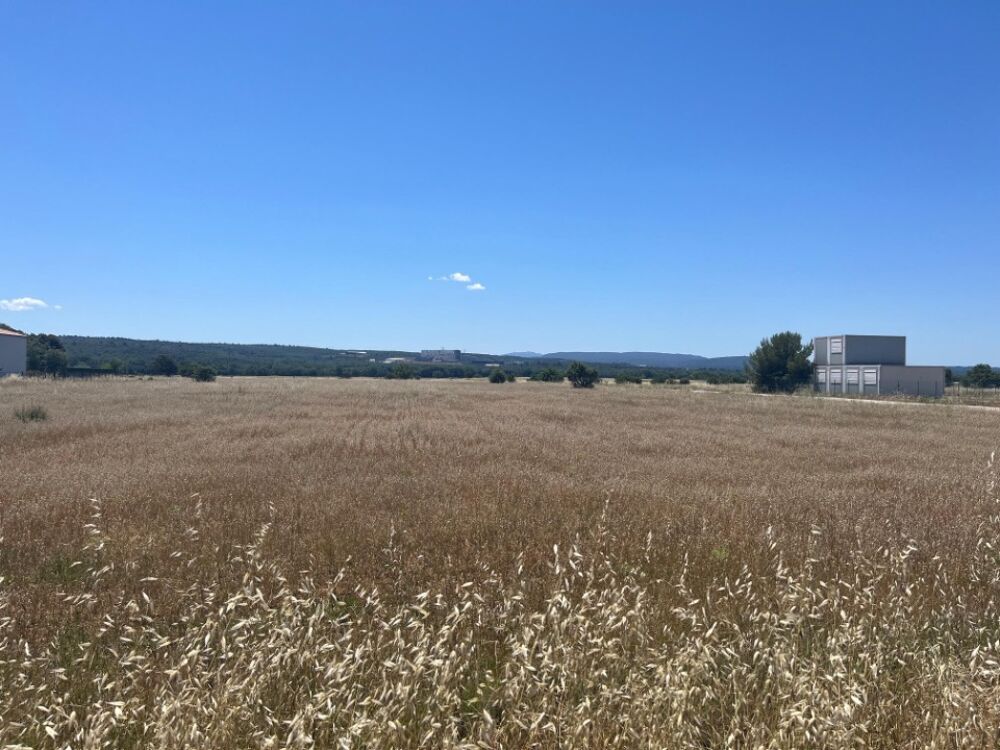 vente Terrain - 709 m² Vinon-sur-Verdon (83560)