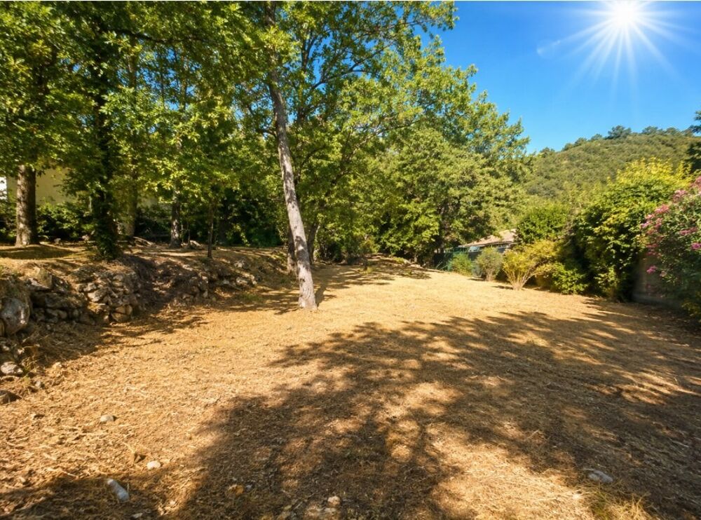 vente Terrain - 1005 m² La Celle (83170)