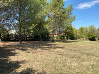  Terrain � vendre 700 m�