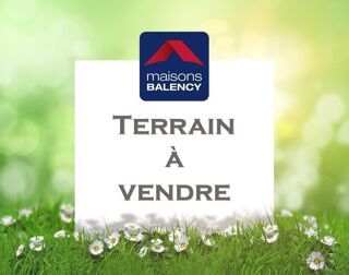  Terrain  vendre 700 m