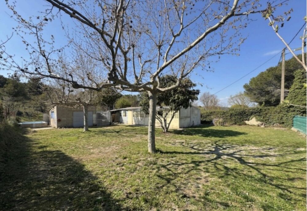vente Terrain - 630 m² Saint-Mitre-les-Remparts (13920)