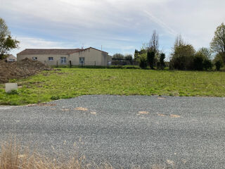  Terrain 680 m² Saintes