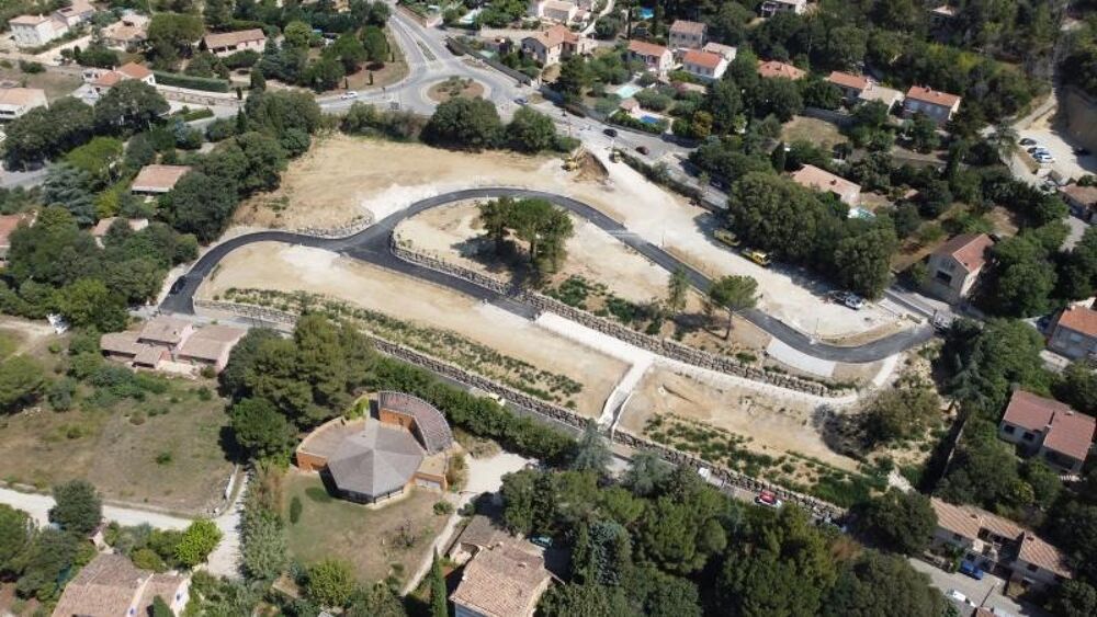 VENTE : maison F5 (92 m²) à Cadenet Quartier recherc....