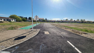  Terrain 472 m� Maz�res