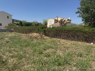  Terrain à vendre 686 m²