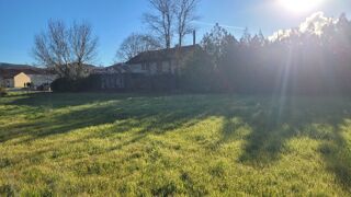  Terrain à vendre 644 m²
