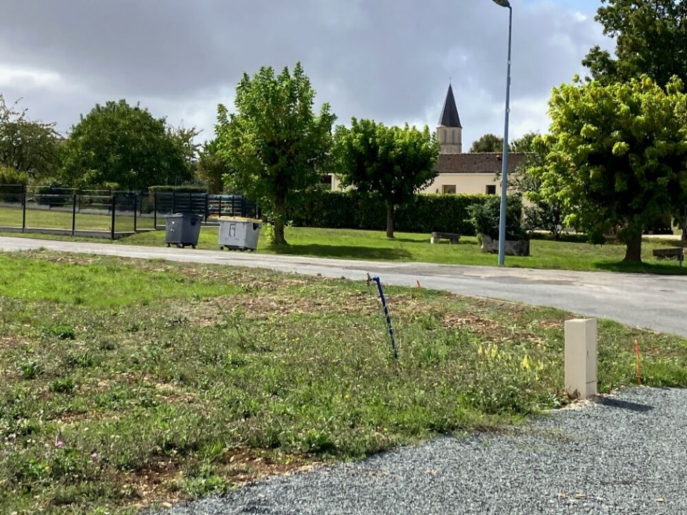 vente Terrain - 450 m² Mazeray (17400)