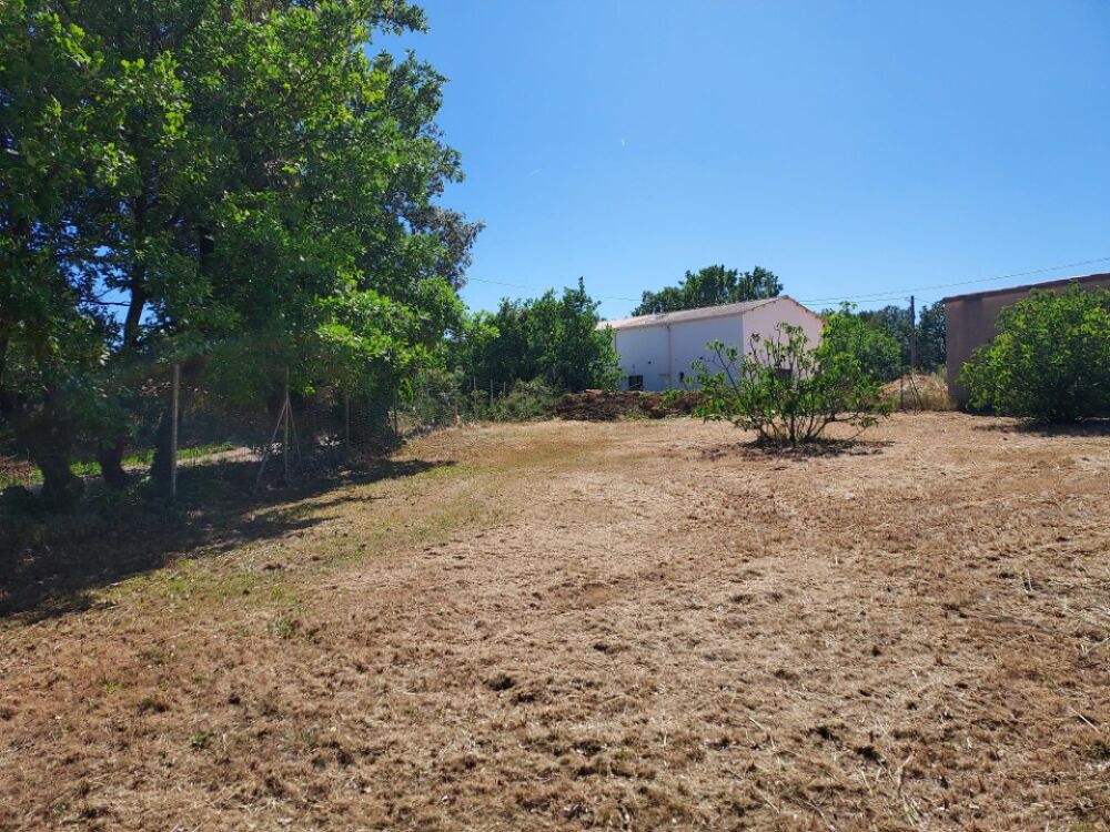 vente Terrain - 2107 m² Saint-Maximin-la-Sainte-Baume (83470)