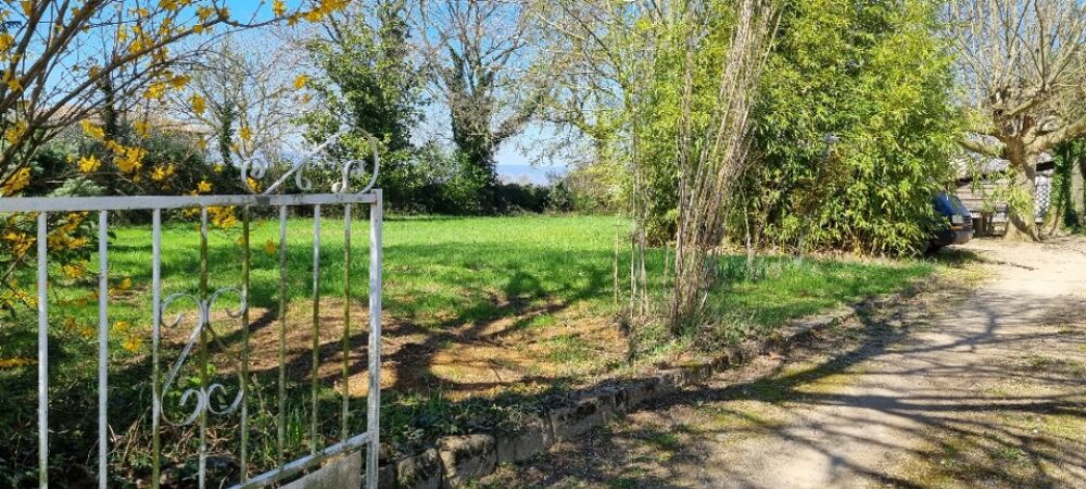 vente Terrain - 383 m² Saint-Priest (69800)