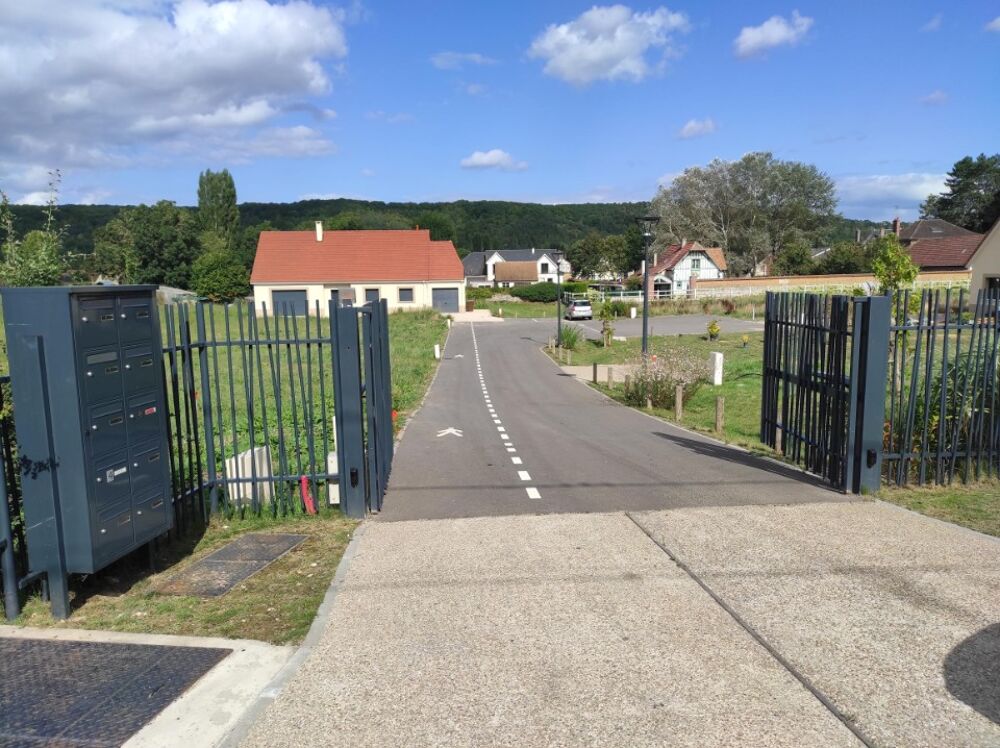 vente Terrain - 801 m� Acquigny (27400)