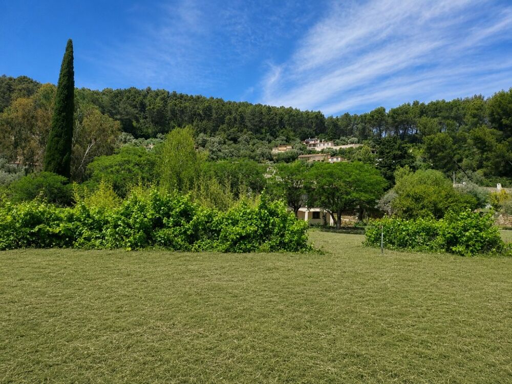 vente Terrain - 600 m² Solliès-Pont (83210)