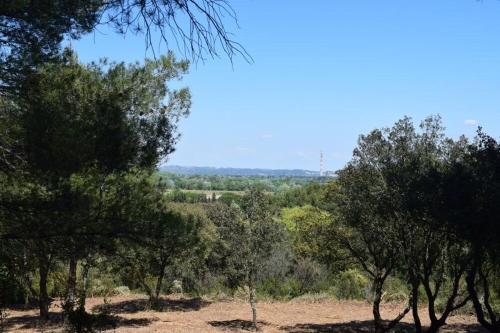 Maison Clöé de 110 m² proposée ici sur 578 m² de terrain....