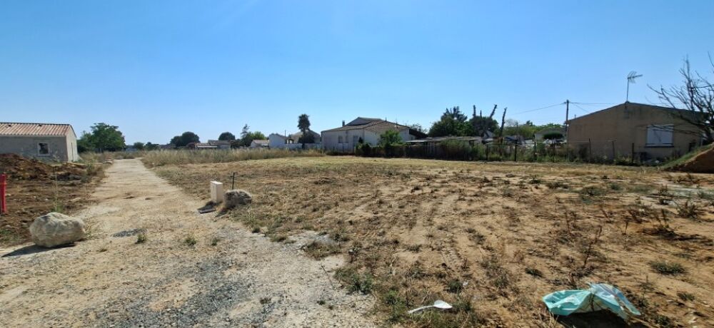 vente Terrain - 701 m² Le Gua (17600)