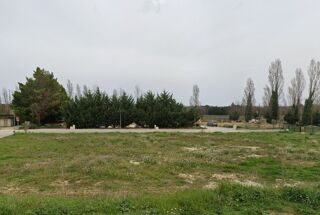  Maison 5 pi�ces 94 m� Arpaillargues-et-aureillac