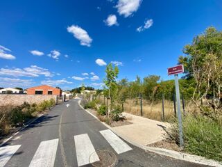  Terrain � vendre 700 m�