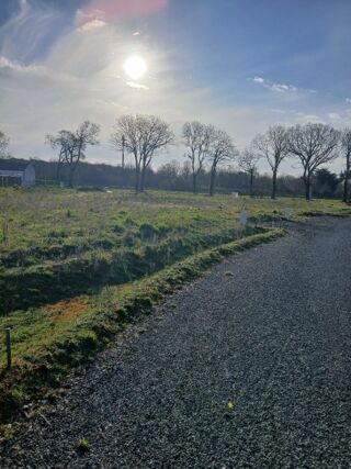  Terrain 476 m� Challans