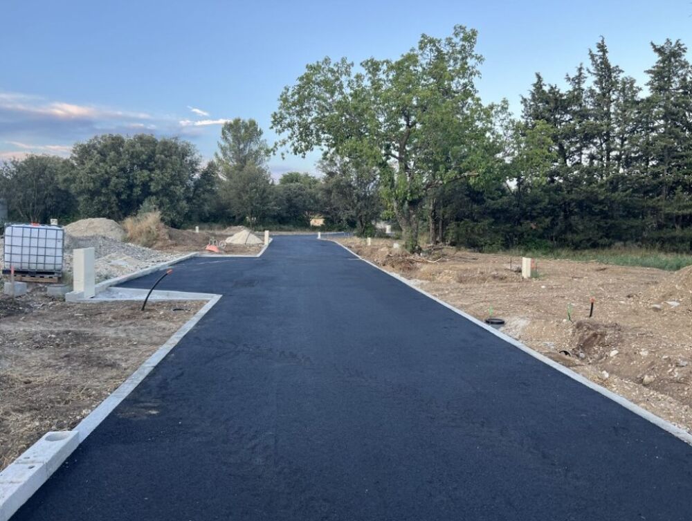 vente Terrain - 802 m² Grillon (84600)