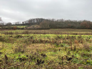  Terrain 303 m Le sequestre