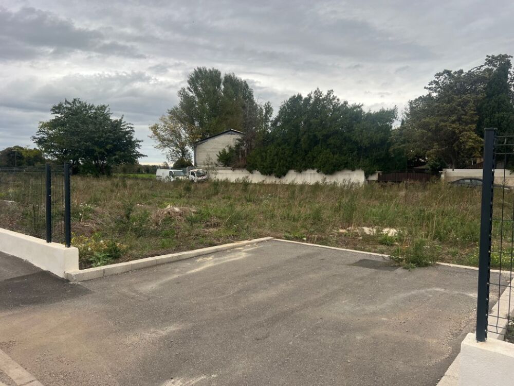 Maisons France Confort et ses partenaires fonciers, vous....
