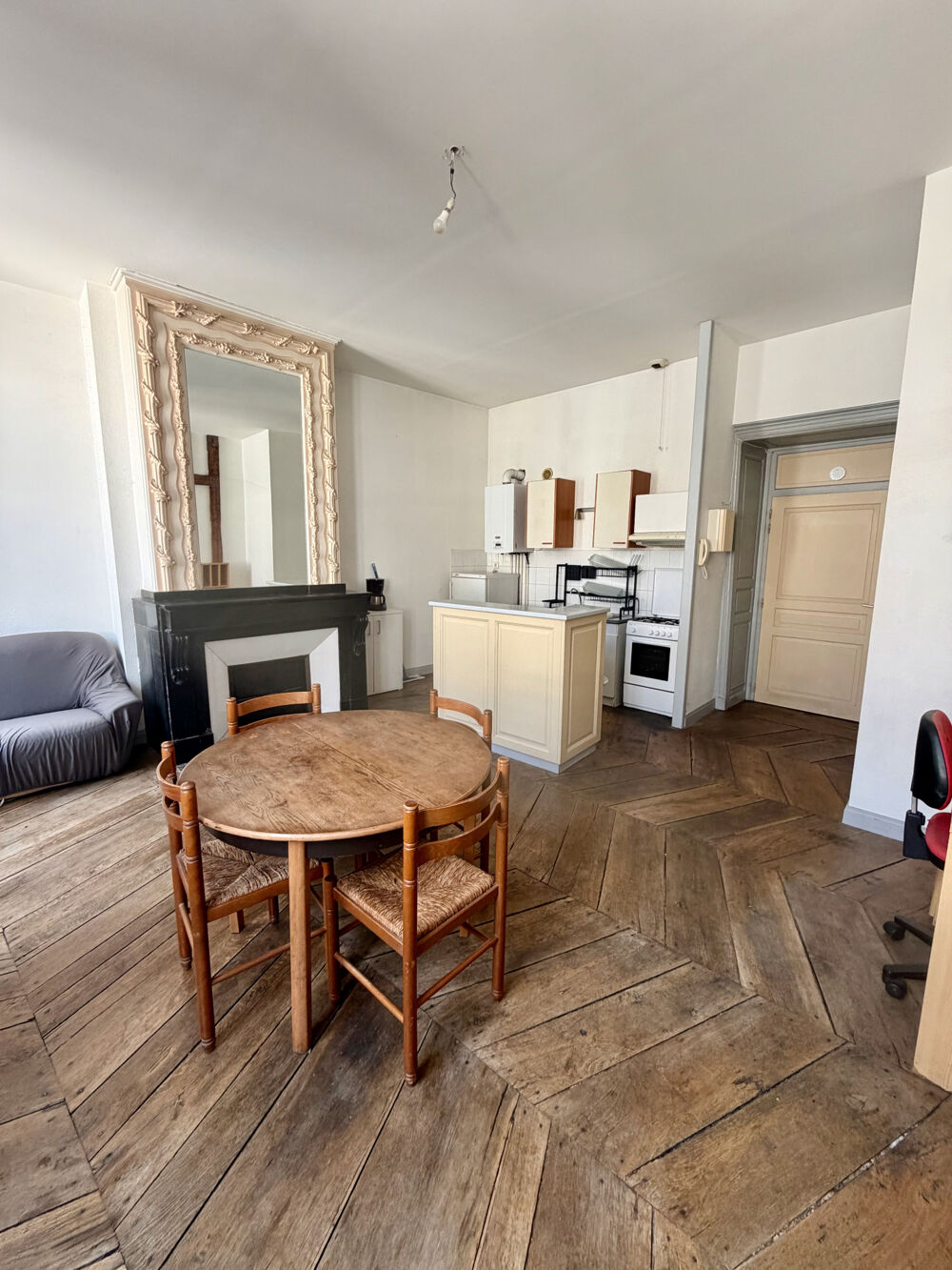Location Appartement T2 meublé de 42 m2 Villefranche de rouergue
