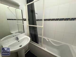  Appartement � vendre 1 pi�ce 32 m�