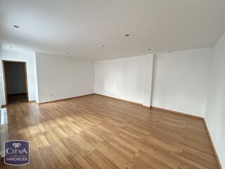 Appartement 3 pièces 94 m² · à Beauvais · 94 m² · 210 000 €