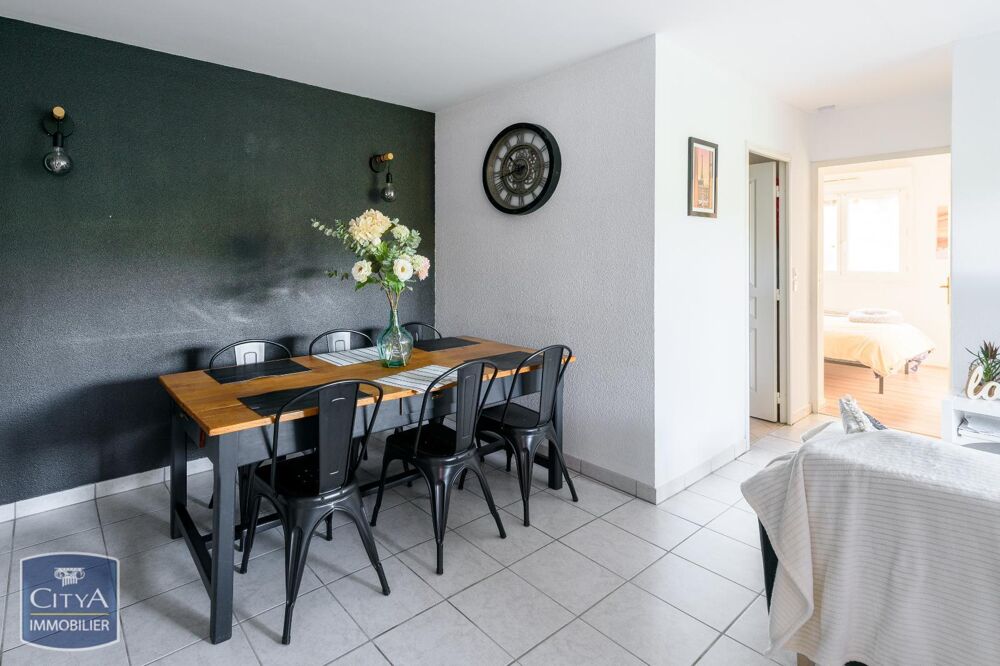 Appartement 3 pièces 60 m² · à Saint-Sulpice-la-Pointe · 60 m² · 126 000 €